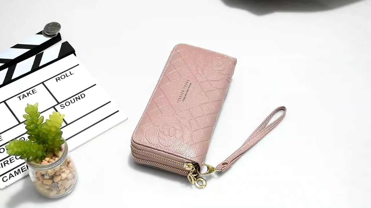 Shop Our Hot Sale Women's Wallets Big, Stylish, Durable