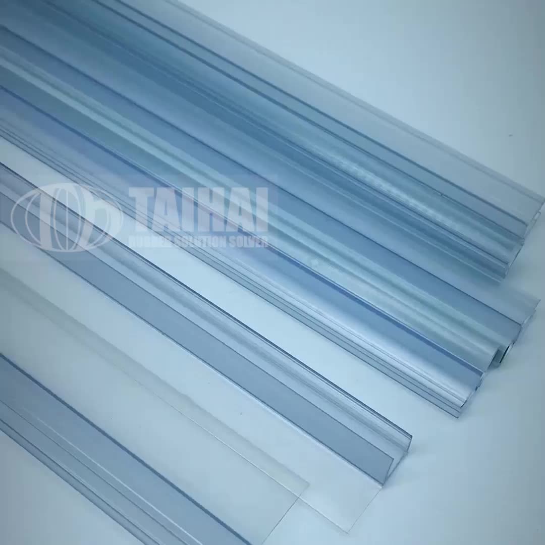 Прозрачный алюминий. Glass strip 2.5 мм. Уплотнительный угол черный ПВХ. Joint gap strips.