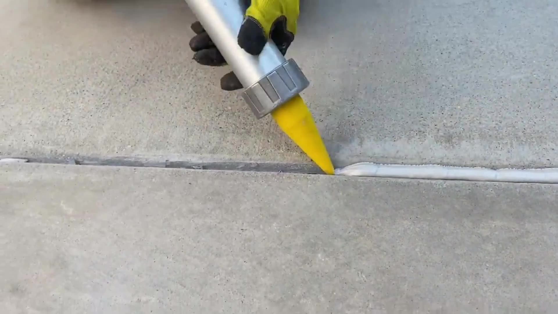 Chem Pupu40 Flexible & Paintable Concrete Caulk Polyurethane