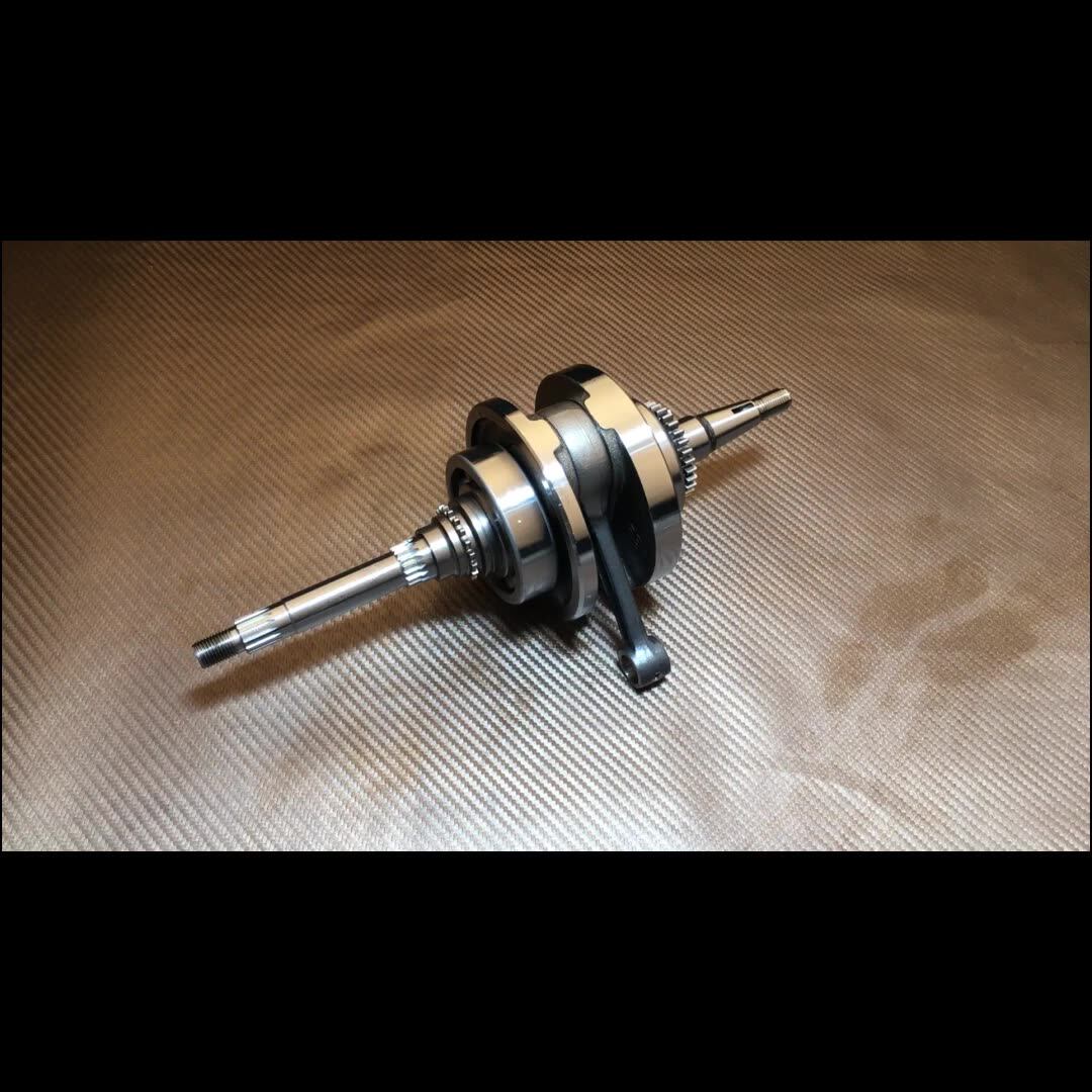 中古】 キャロウェイ XR 16 5W フェアウェイウッド FW 純正特注シャフト (フレックスS) メンズ 男性用 右利き 右用 Cランク  ゴルフクラブ 中古】 キャロウェイ XR 16 5W フェアウェイウッド FW Tour AD GP-6 (フレックスS) メンズ 男性用 右利き  右用 Cランク ゴルフクラブ スクーター 155 クランクシャフト アセンブリ 155cc GPD150-A 2DP-E1400-00 BV4E140000 に適