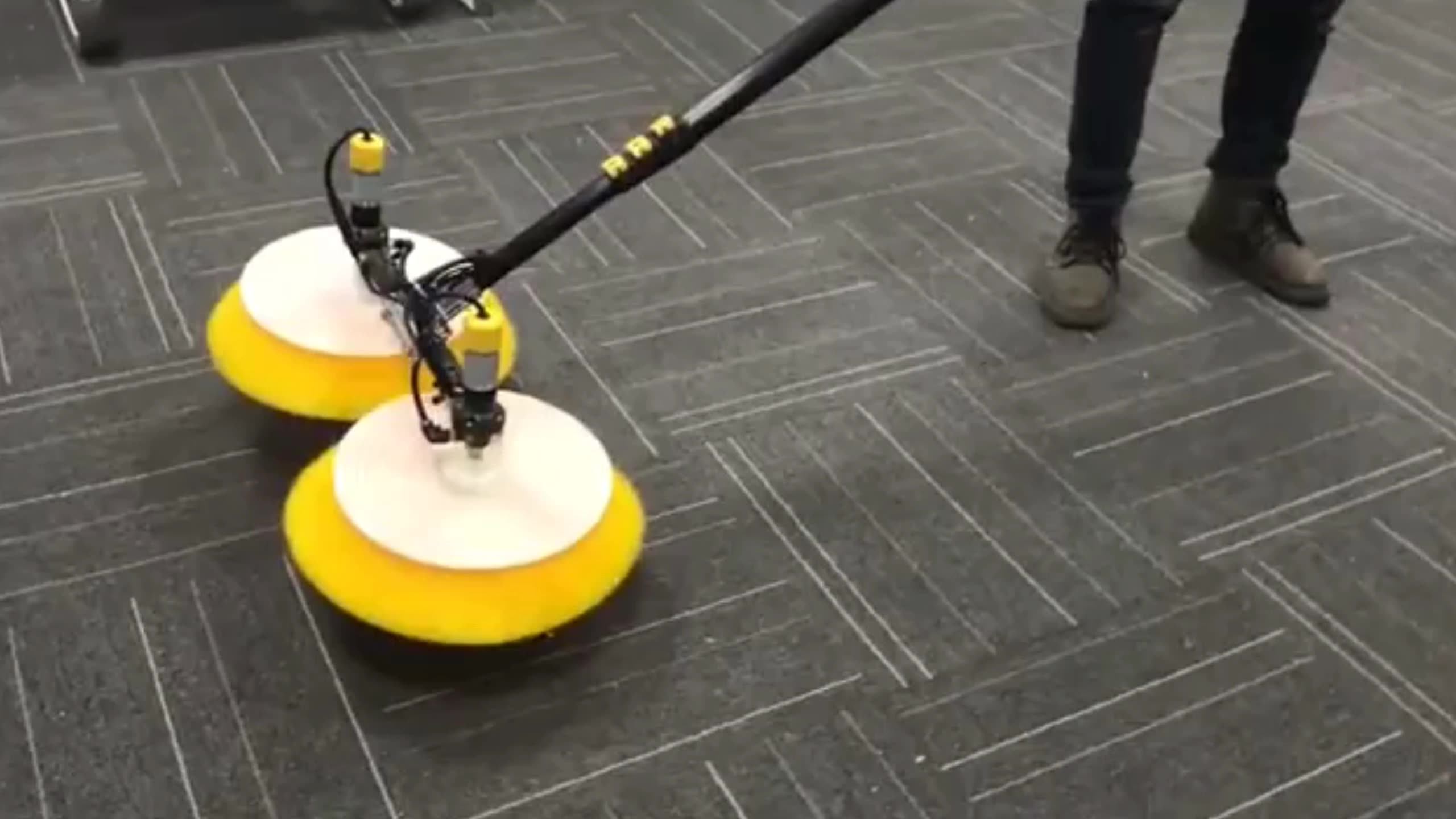 X41/x43 Hot Selling Best Solar Panel Cleaning Tool Equipment Double Head Solar Panel Cleaning