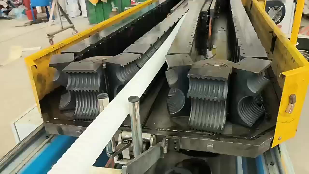 DN双壁波纹排水盲管 隧道埋地排水包布波纹管 打孔排水波纹盲管-阿里巴巴