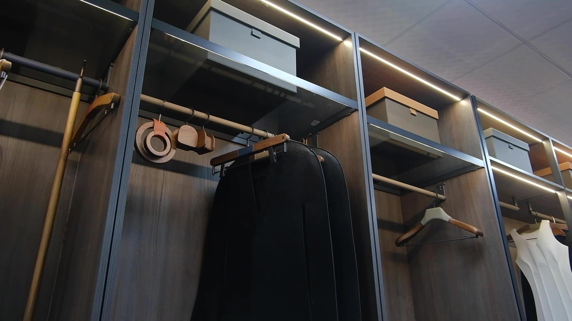 Aluminum Display Luxury Storage High Quality Wall Mount