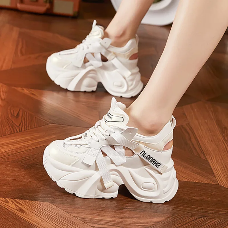 Sandal cao gót nữ hở mũi quai chéo đế xuồng gót 8 cm — Gạo vàng, Mơ