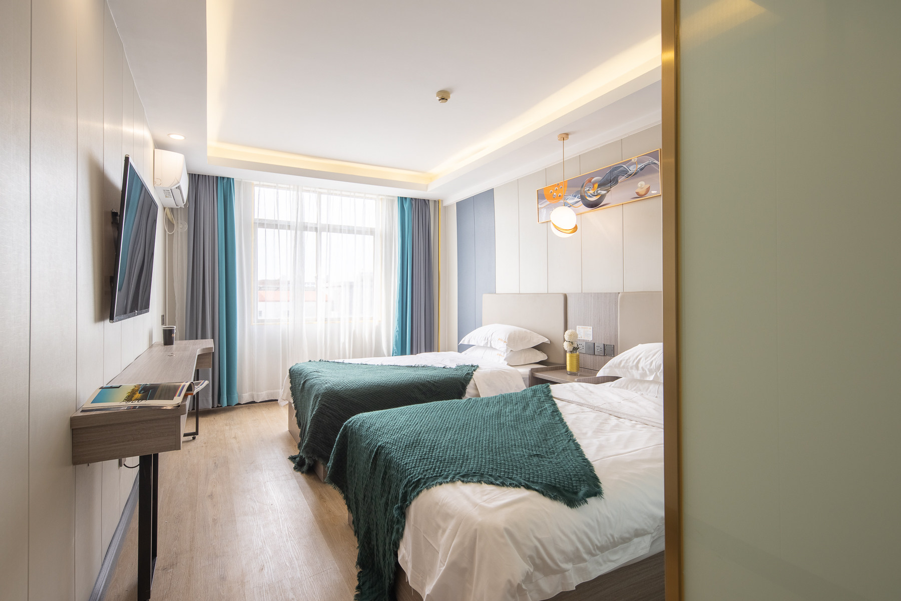 住全季酒店贵阳白云云城中心店的城市景观双床房，助眠『香氛』如何帮助你快速入睡？