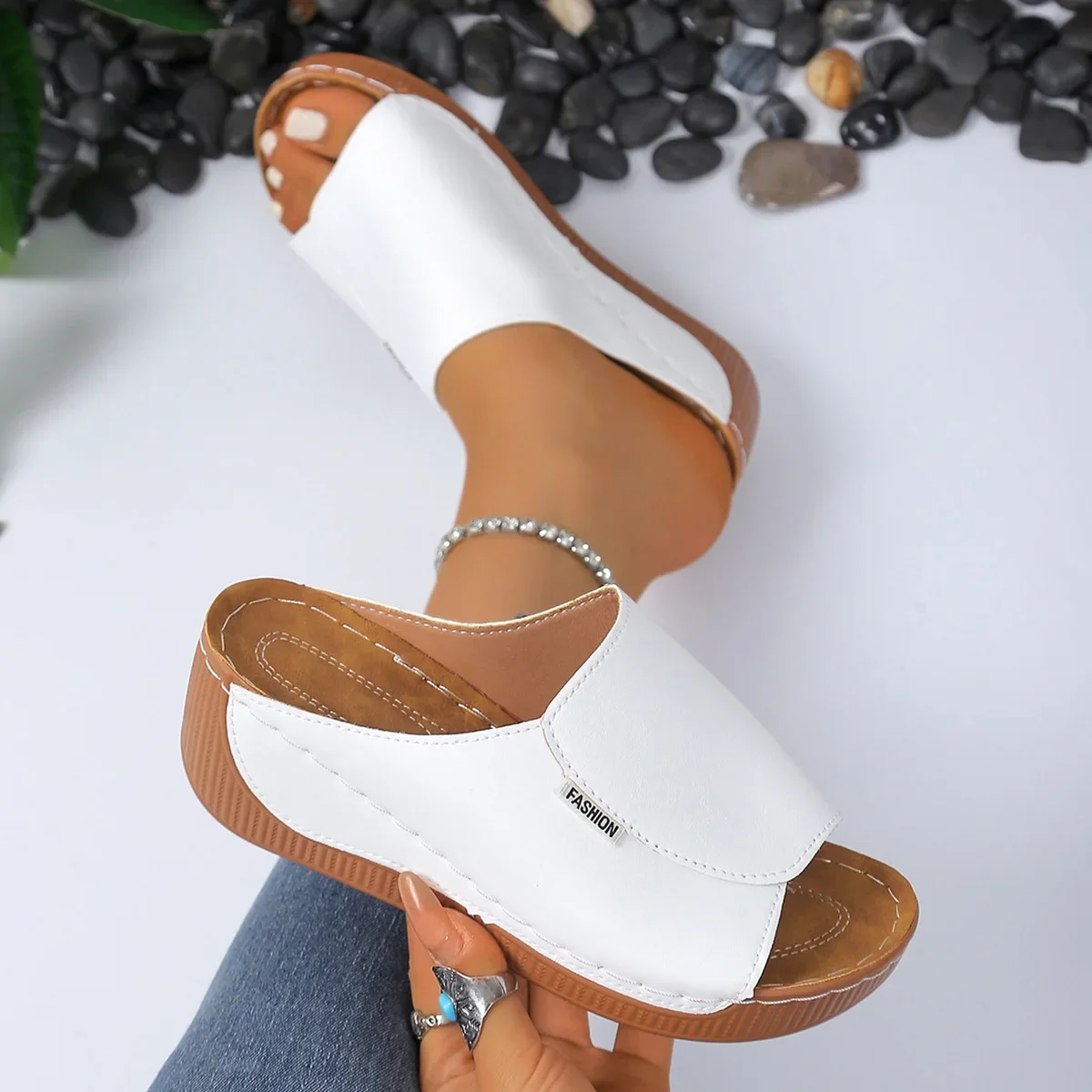 2025 Cross-border plus size Platform Casual Sandals and Slippers Women's Outer Wear Simple Fashion Fish Mouth Wedge Slippers