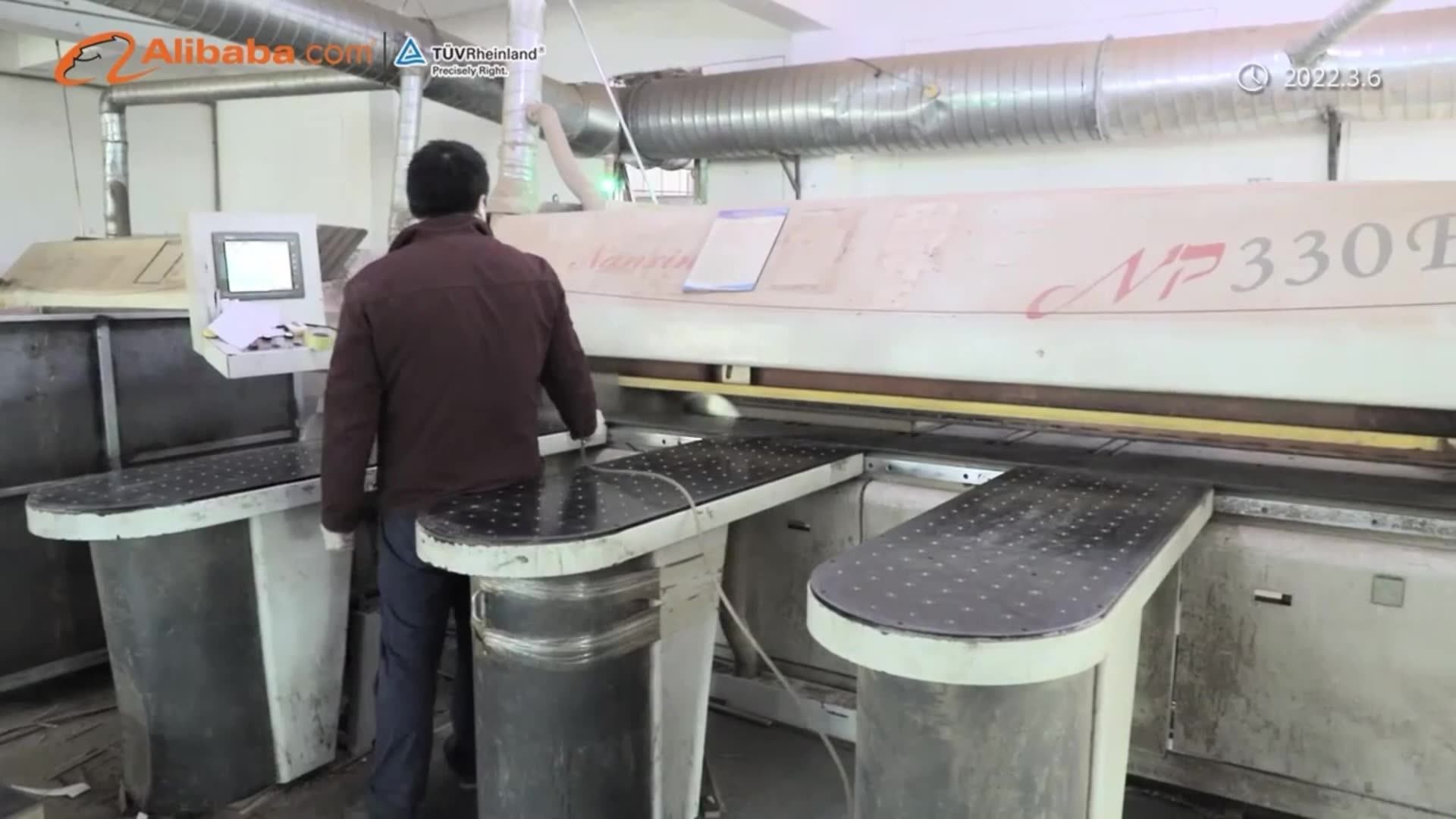 Ekintop Bedroom Furniture Japanese Tatami Bed Wooden Bed Frame Queen