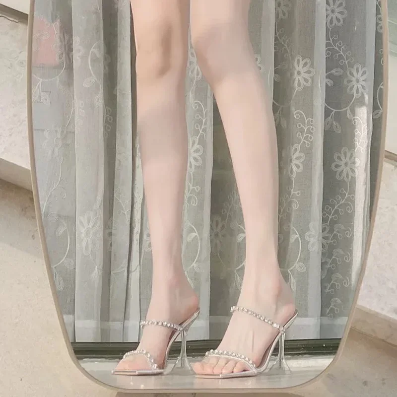 carousel-thumb-1