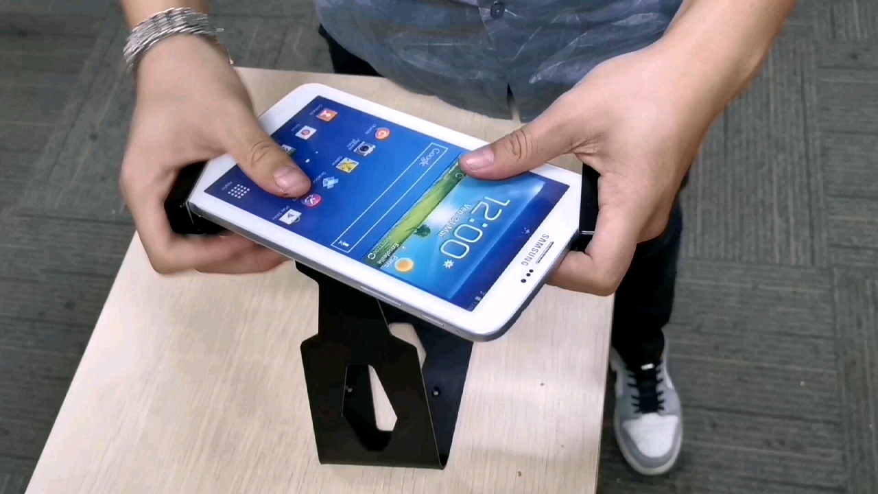 Antitheft Tablet Security Stand For 713inch Tablet Pc Computer Laptop