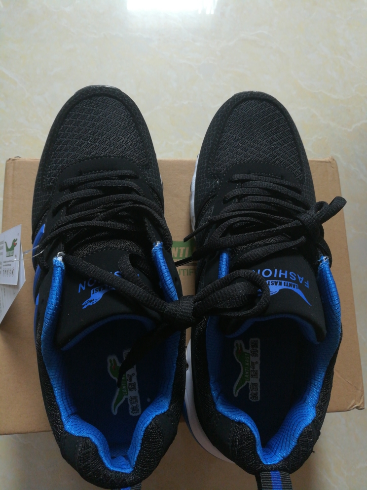 秋季潮款运动跑步鞋怎么样，它的使用效果如何,第2张