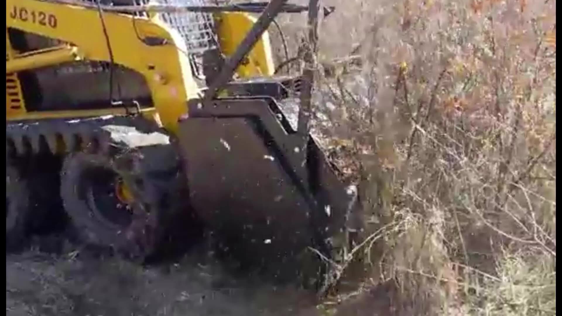 High Quality Land Clearing Machine Forestry Mulcher Mini Forestry