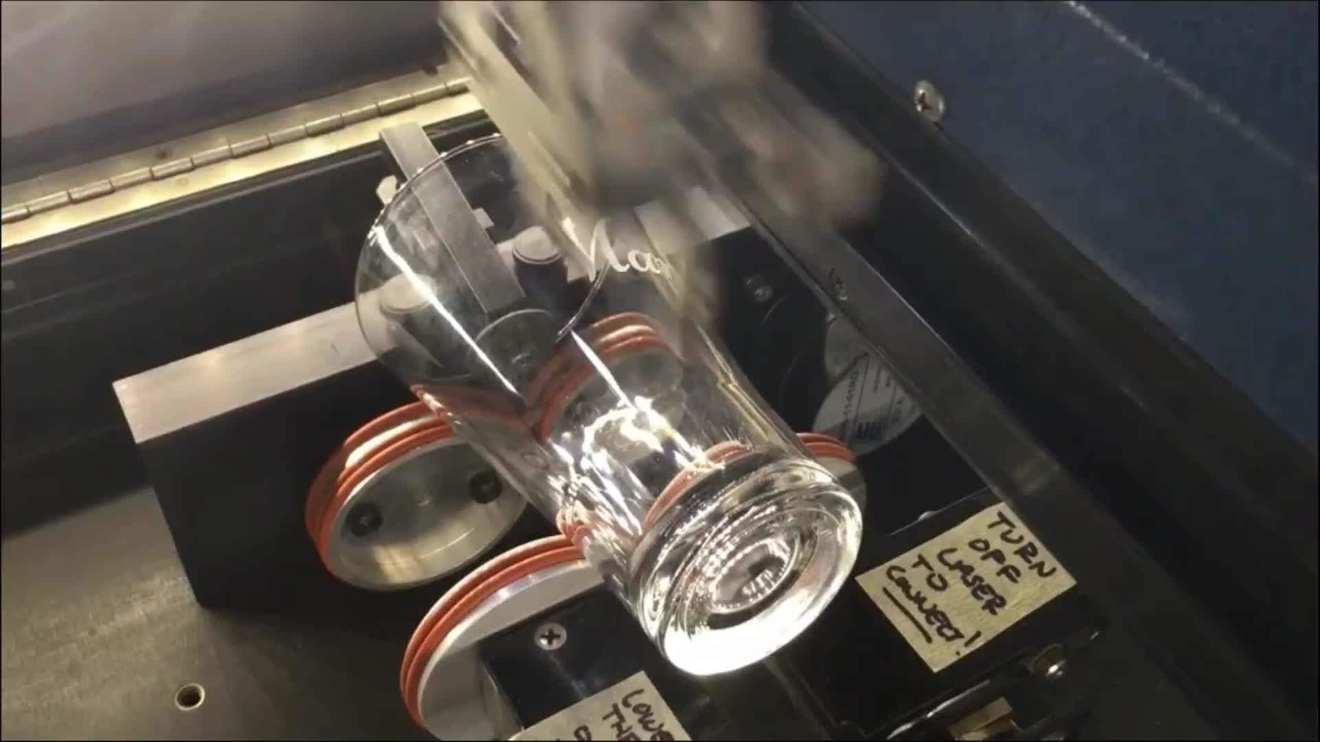 Low Price Coin Engraving Machine For Nonmetal Cutting And Carving 7050