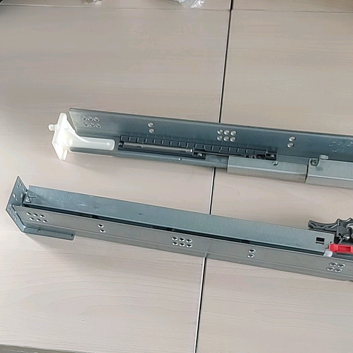 Furniture Hardware Slides Soft Close Three Section Extension