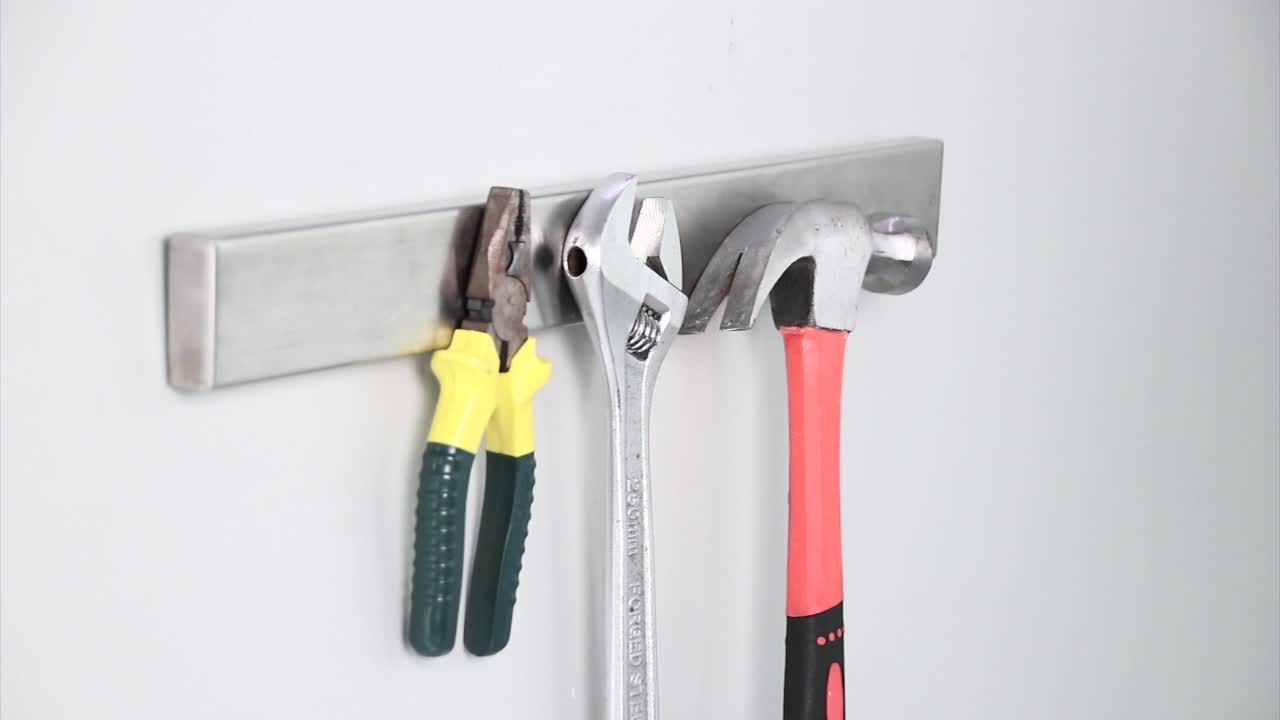 Warehouse Tool Screwdriver Strip Bar Racks Tray