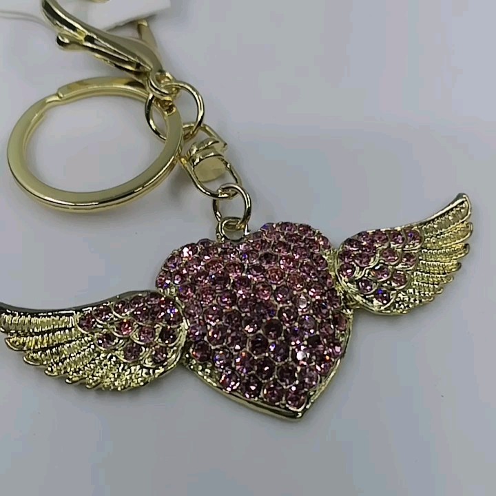 Heart Shaped Angel Wings Keychains For Women Cute Travel Keychain On