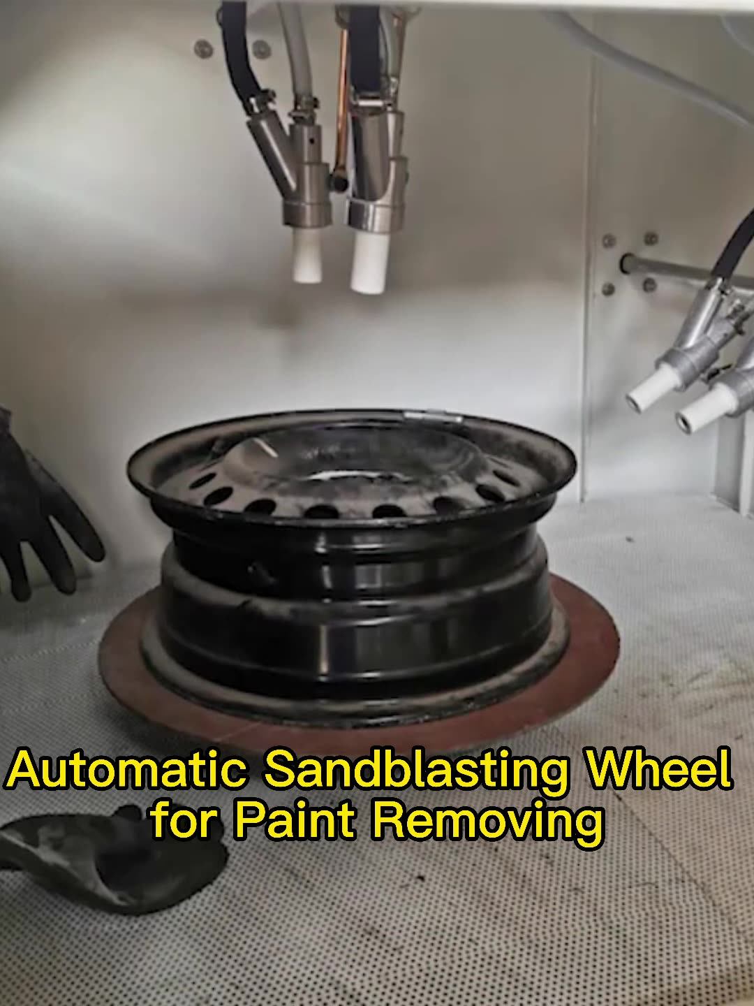 Sandblaster Automatic Rotary Table Sand Blasting Machine For Wheel Rim