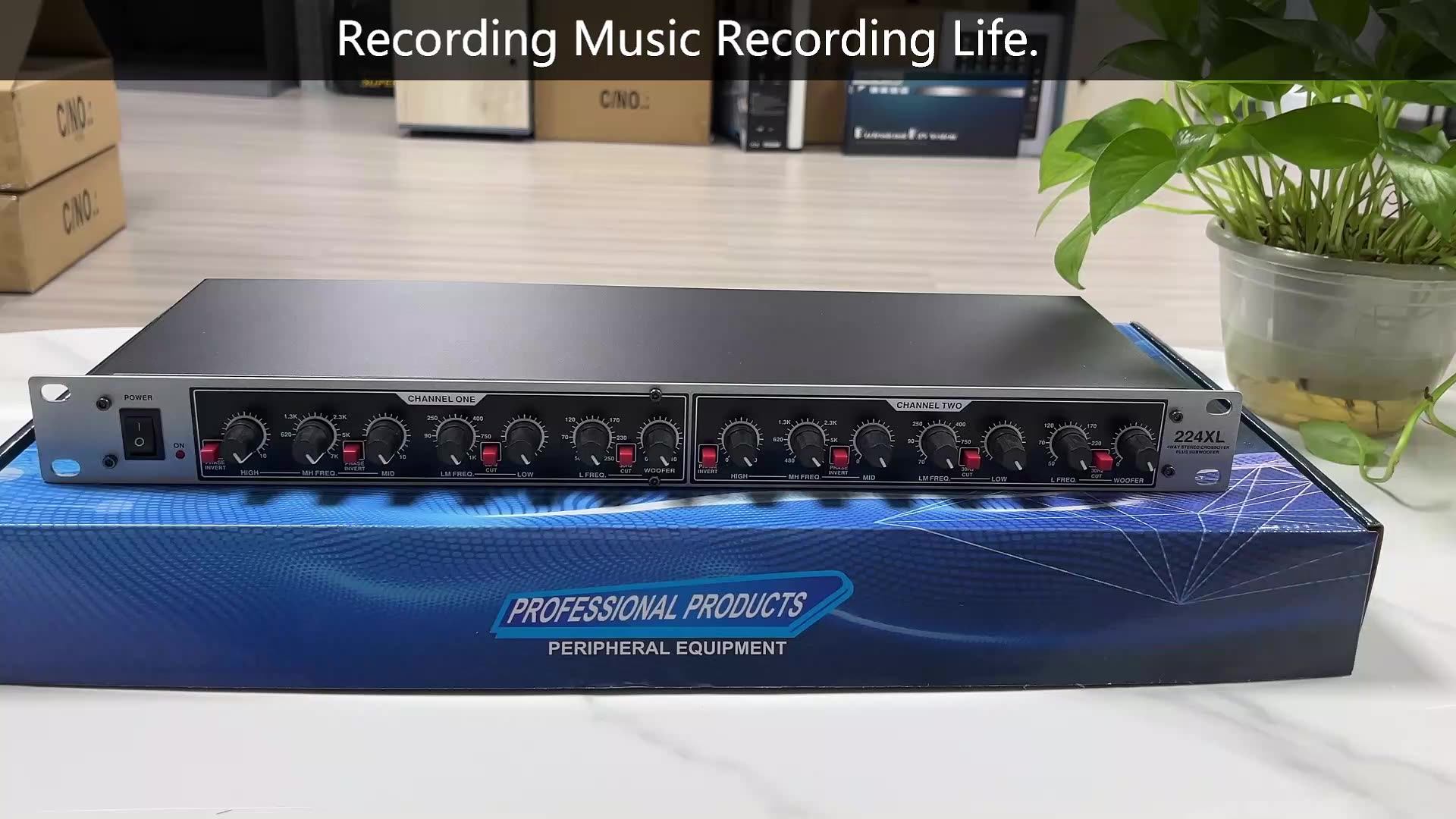 GAX-224XL 4 Way Audio Crossover Subwoofer Splitter for Home