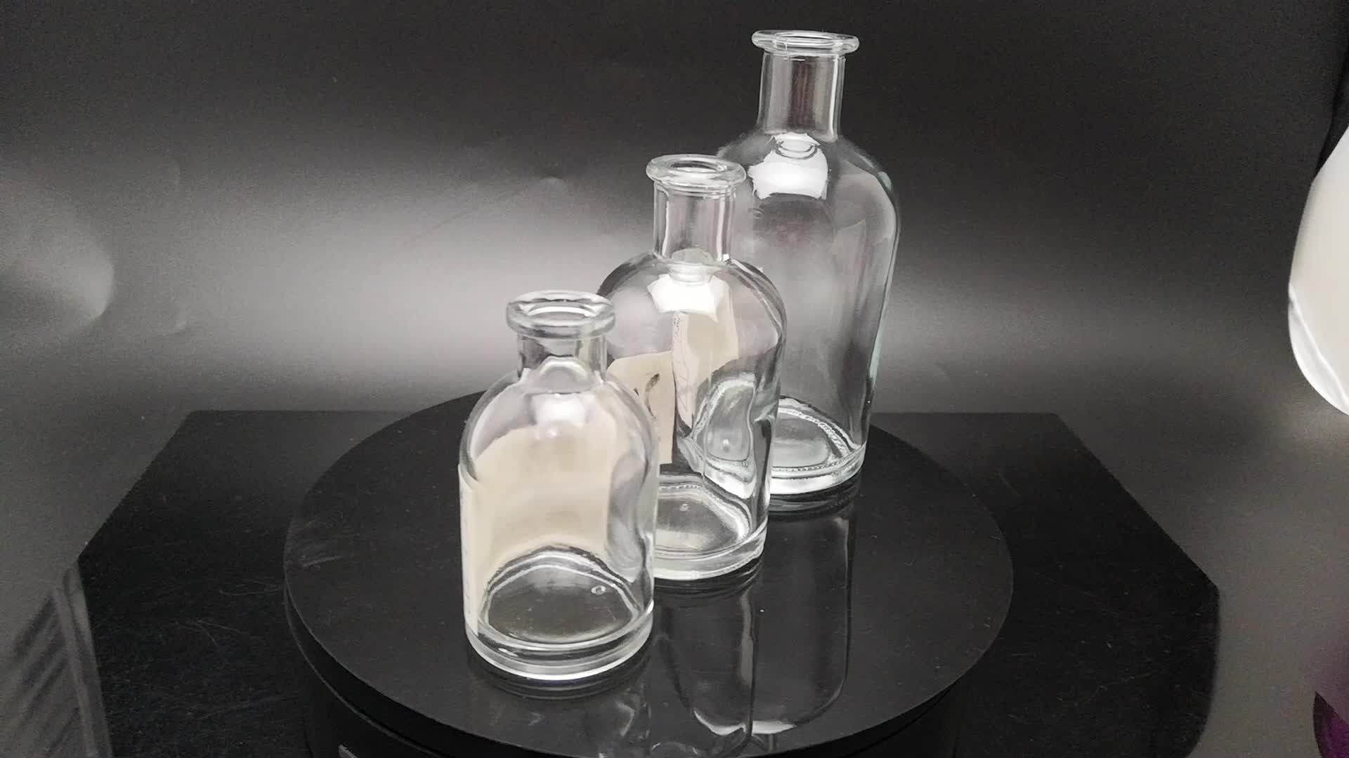 8oz Clear Recycled 8.5 Oz 250 Ml Glass Bottle With Cork Stopper For