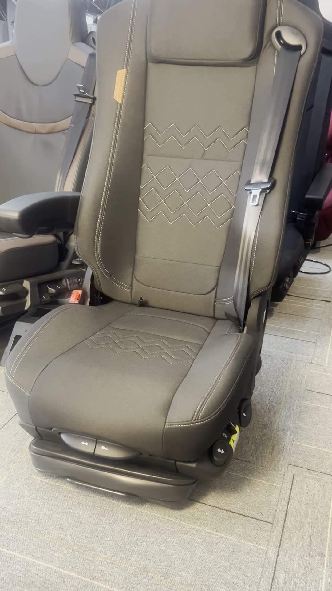 Grammer Luxury Air Suspension Driver Seat With Integrated Safety Belt