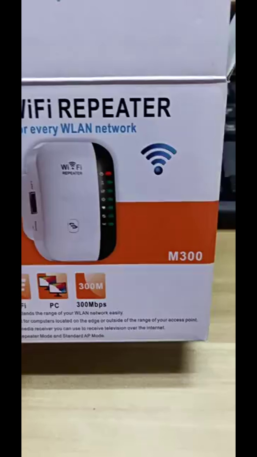 小米新款WiFi中继器、让全部屋信号无死角、告别卡顿。