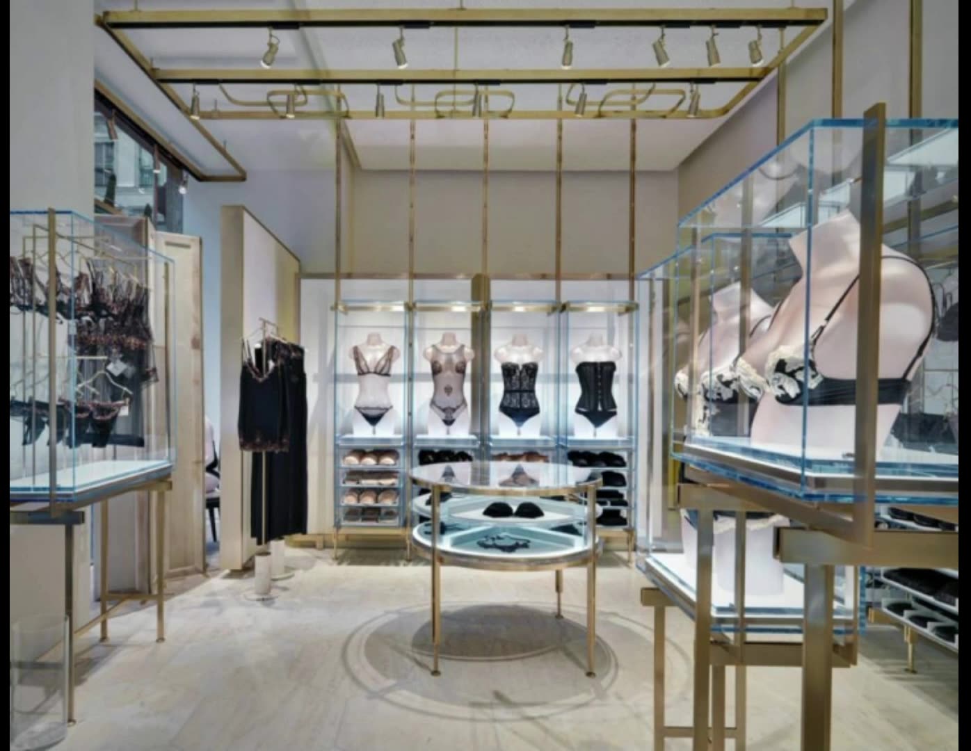 Lingerie Store Design Jewelry Store Design Store Design Boutique | My ...