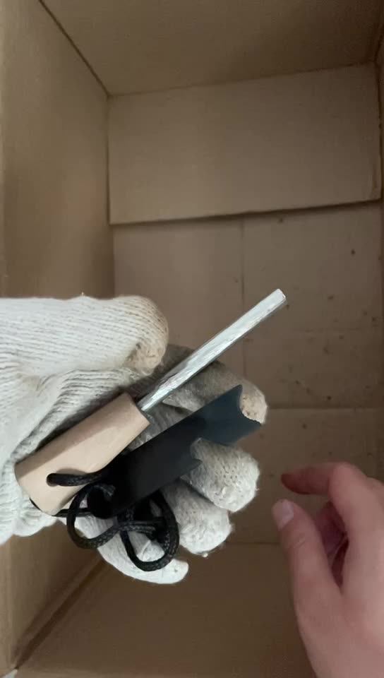 Uberleben Multitool 3/8" Thick Bushcraft Fire Steel Wood Handle Ferro