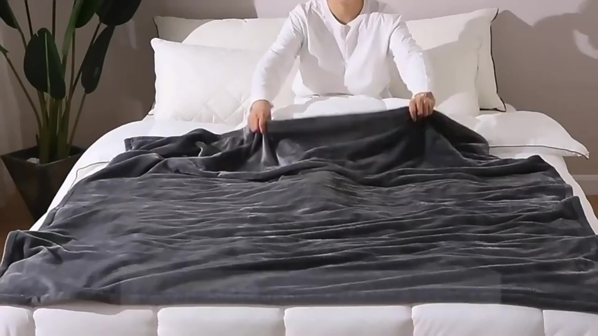 Hot Sale Sensory Weighted Heating Electric Blanket Fleece Sherpa Heated