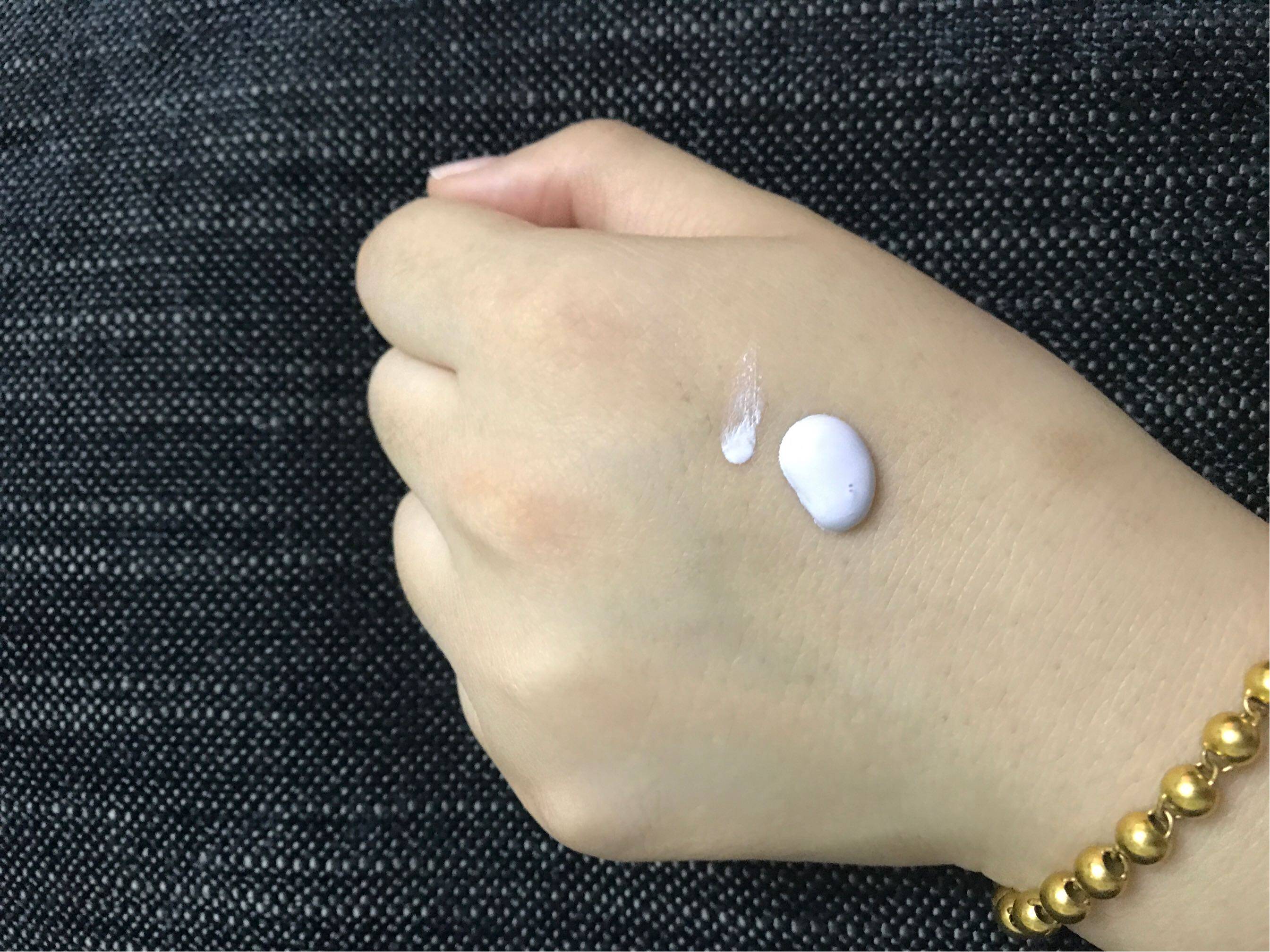 自然堂雪润皙白多重防晒隔离霜