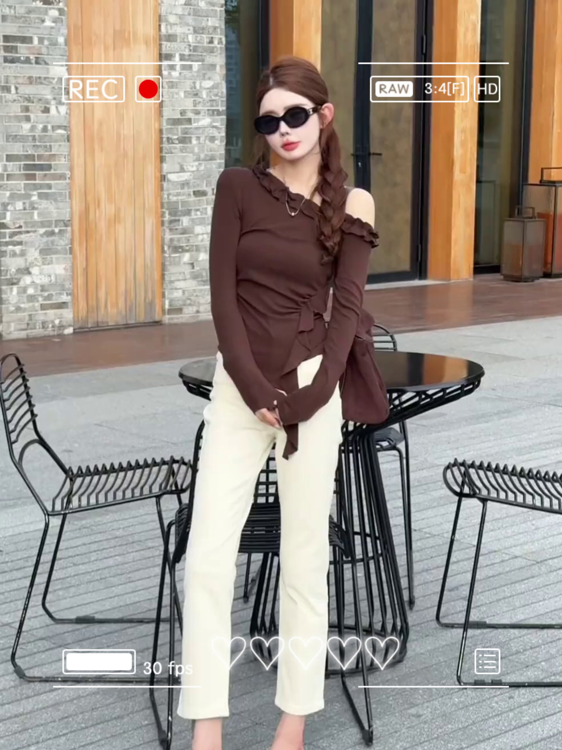 早秋穿搭新宠！纯欲风木耳边斜肩长袖T恤真香了_COSPLAY配件_淘宝游戏网