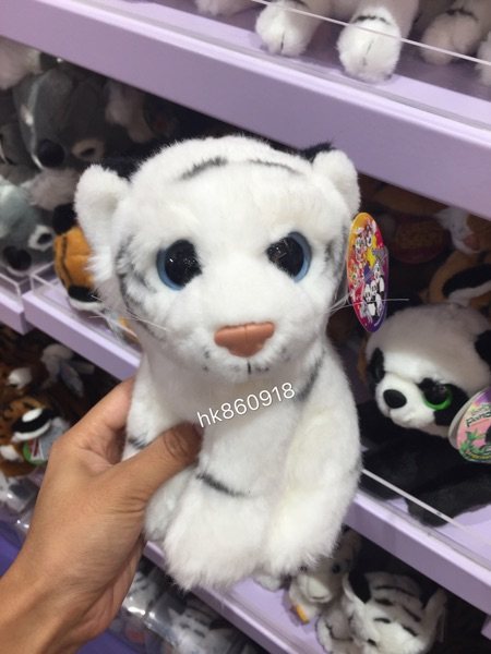 Guangzhou Zhuhai Changlong Souvenir Paparazzi Grand Eyed Sitting White Tiger Tiger Panda Fur Paparazzi Toy