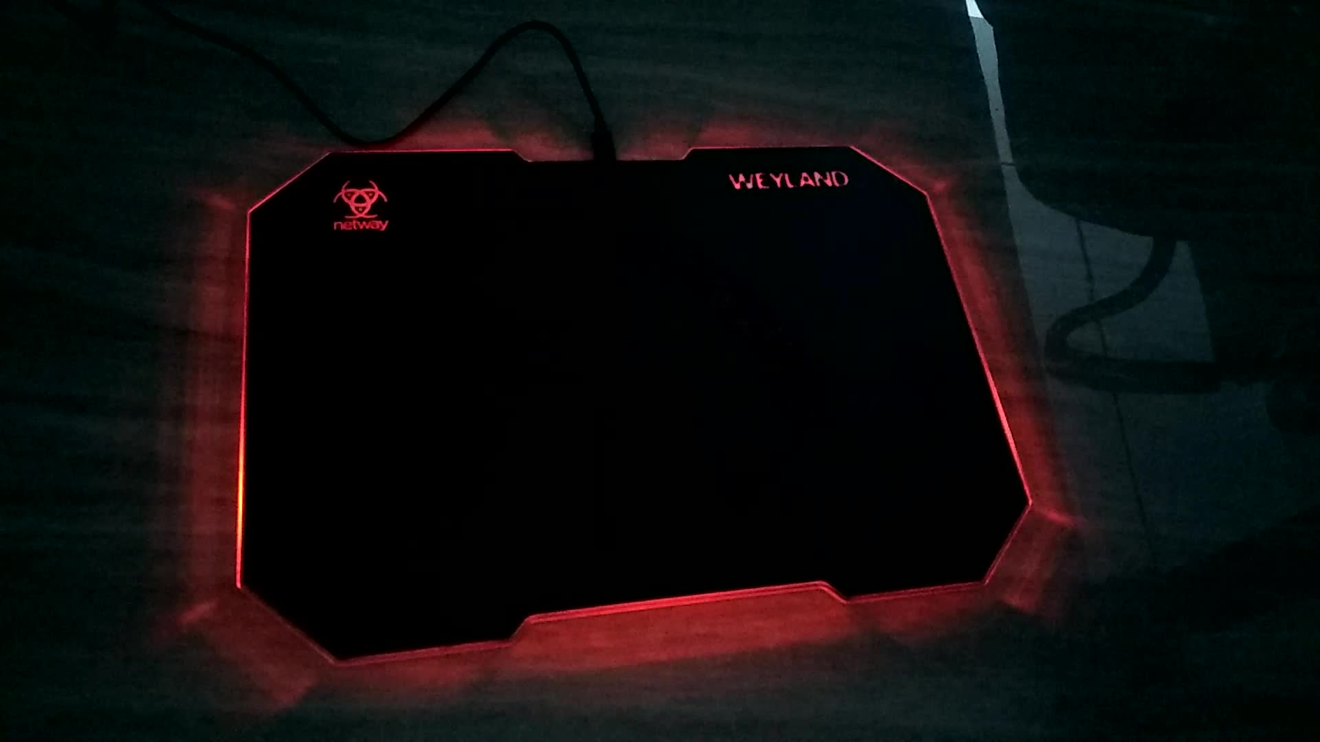 Large Rgb Led Mouse Pad Mat With 7 Lighting Modes Flashing Gaming Mouse