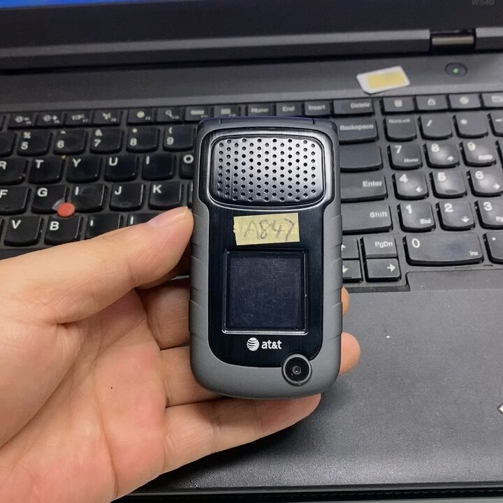 Samsung A847 Rugby II Cheap Flip Phone with Beauty Camera