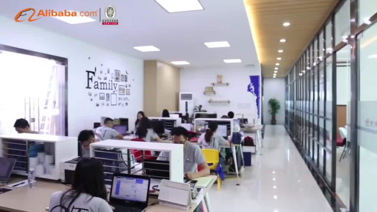 Hot Sale Luxury Royal Throne White Royal Loveseat Wedding Sofa For