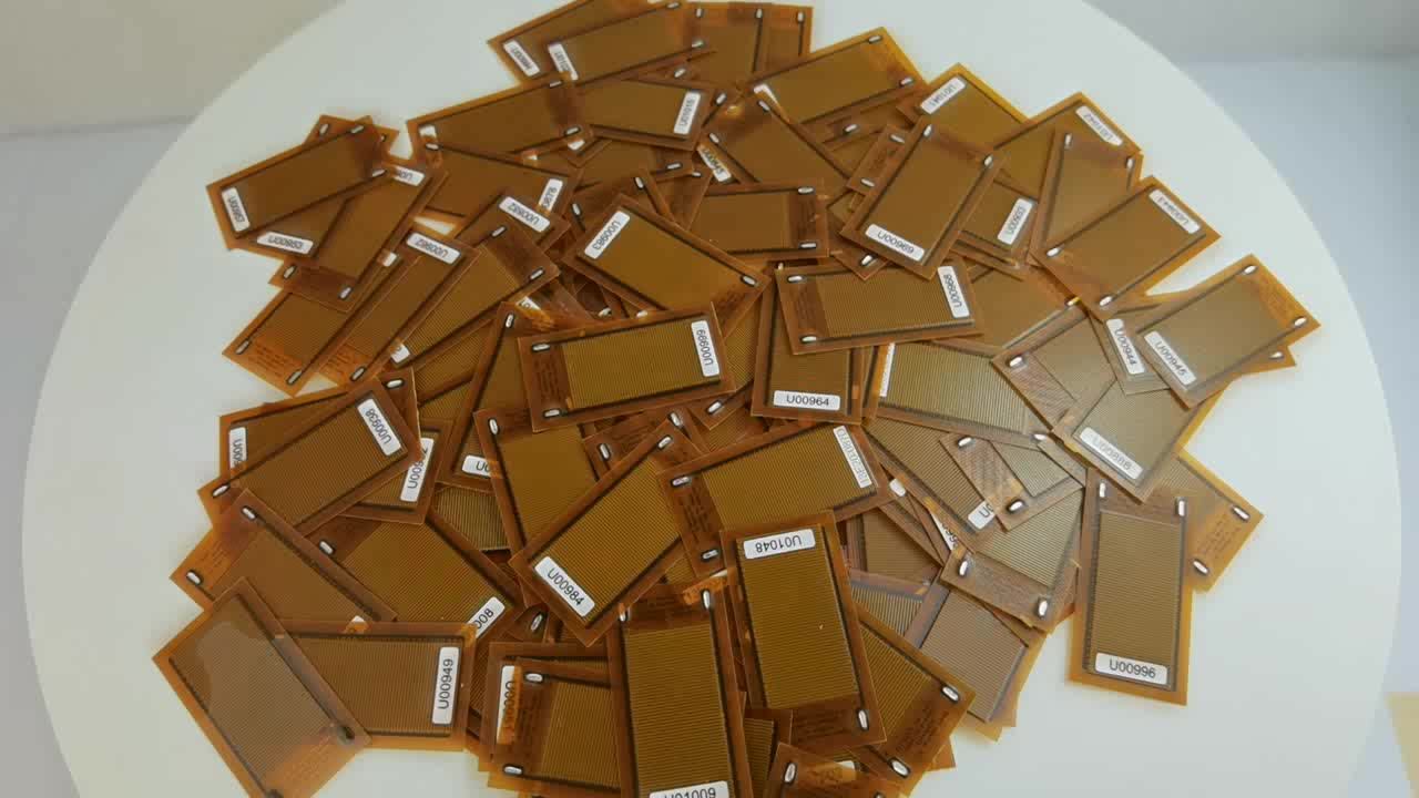 Mfc Actuator Leading Lowprofile Actuator And Sensor Macro Fiber