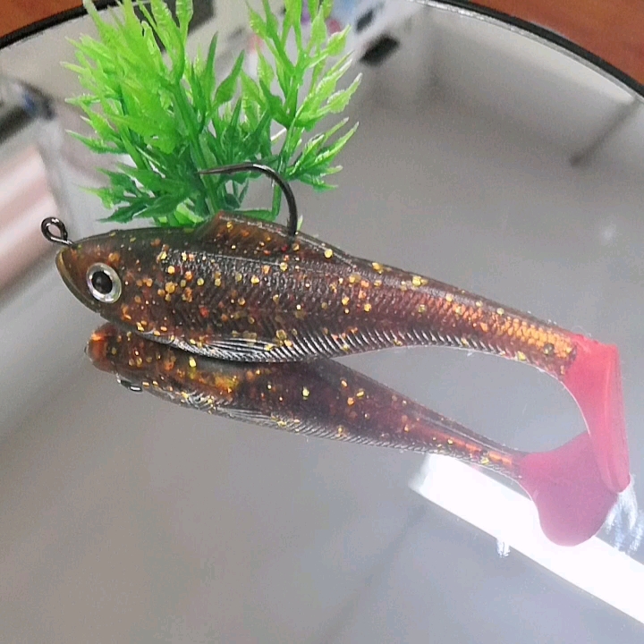 New Custom Color Plastic Fishing Lures Soft Bait With Hook Minnow Lead