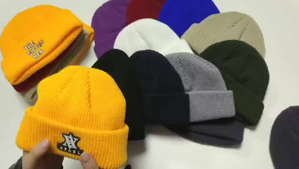 100 Acrylic Ribbed Knitted Custom Logo Embroidery Mini Mens Beanie Cap