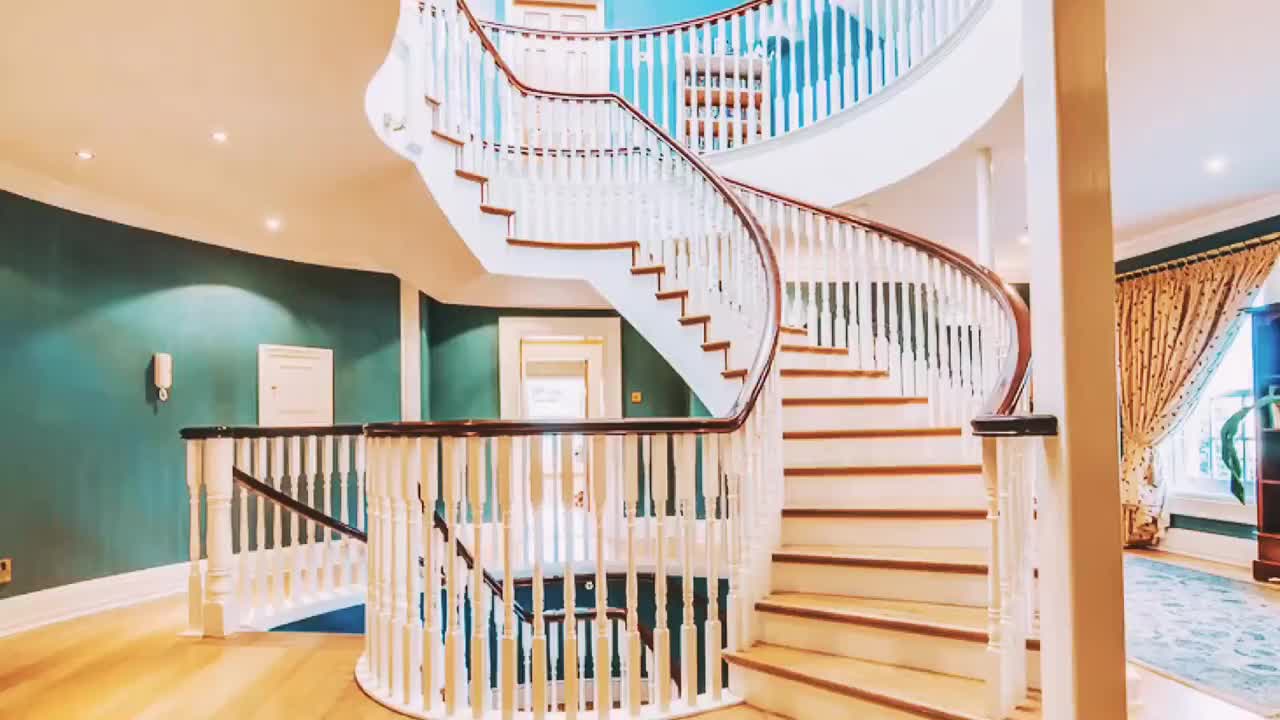 Деревянная лестница