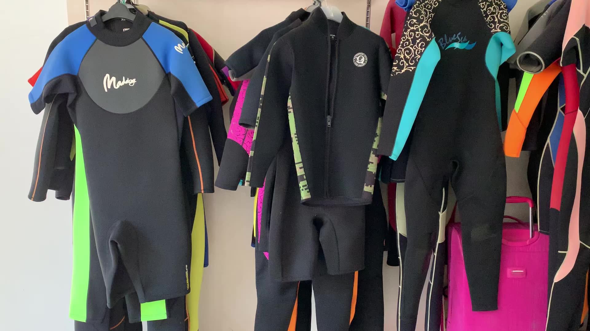 W1002 Quickdrying Breathable Surfing Protection Comfortable Swimming