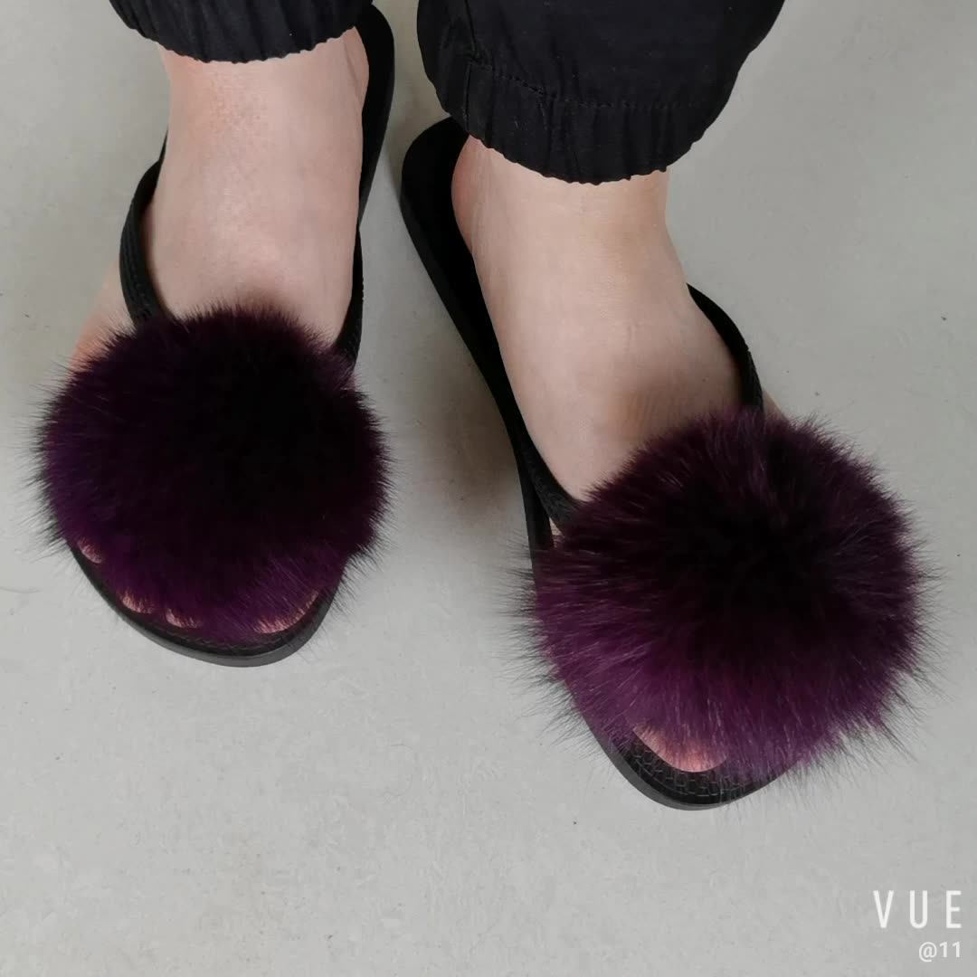flip flops with fur pom pom