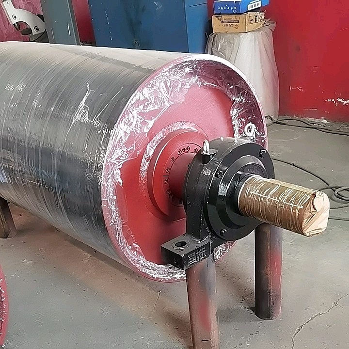 630mm Dia Head Drive Conveyor Roller Lagging With Slide Lag And Steel