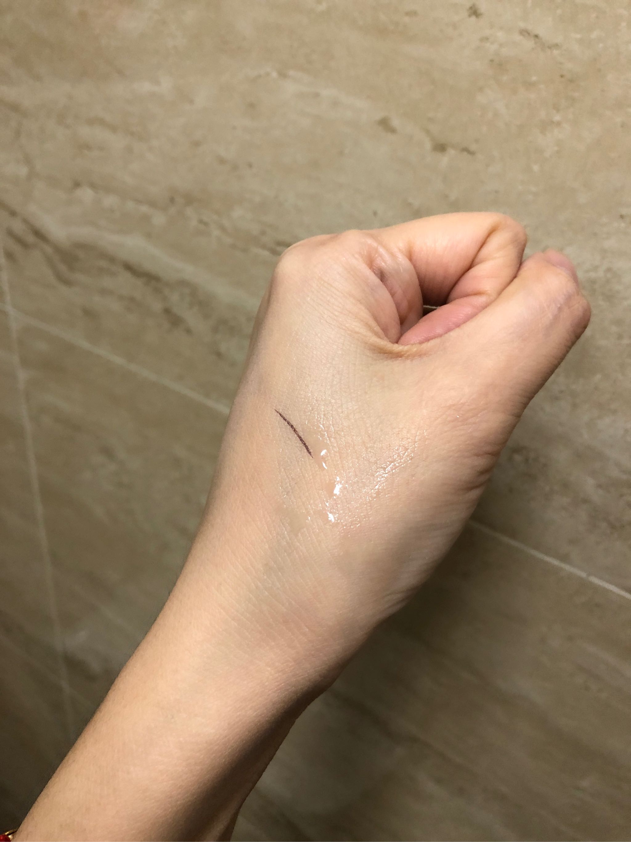 自带打光板蜜丝佛陀莹亮臻白粉饼怎么样？好用吗？亲自使用分享,第8张