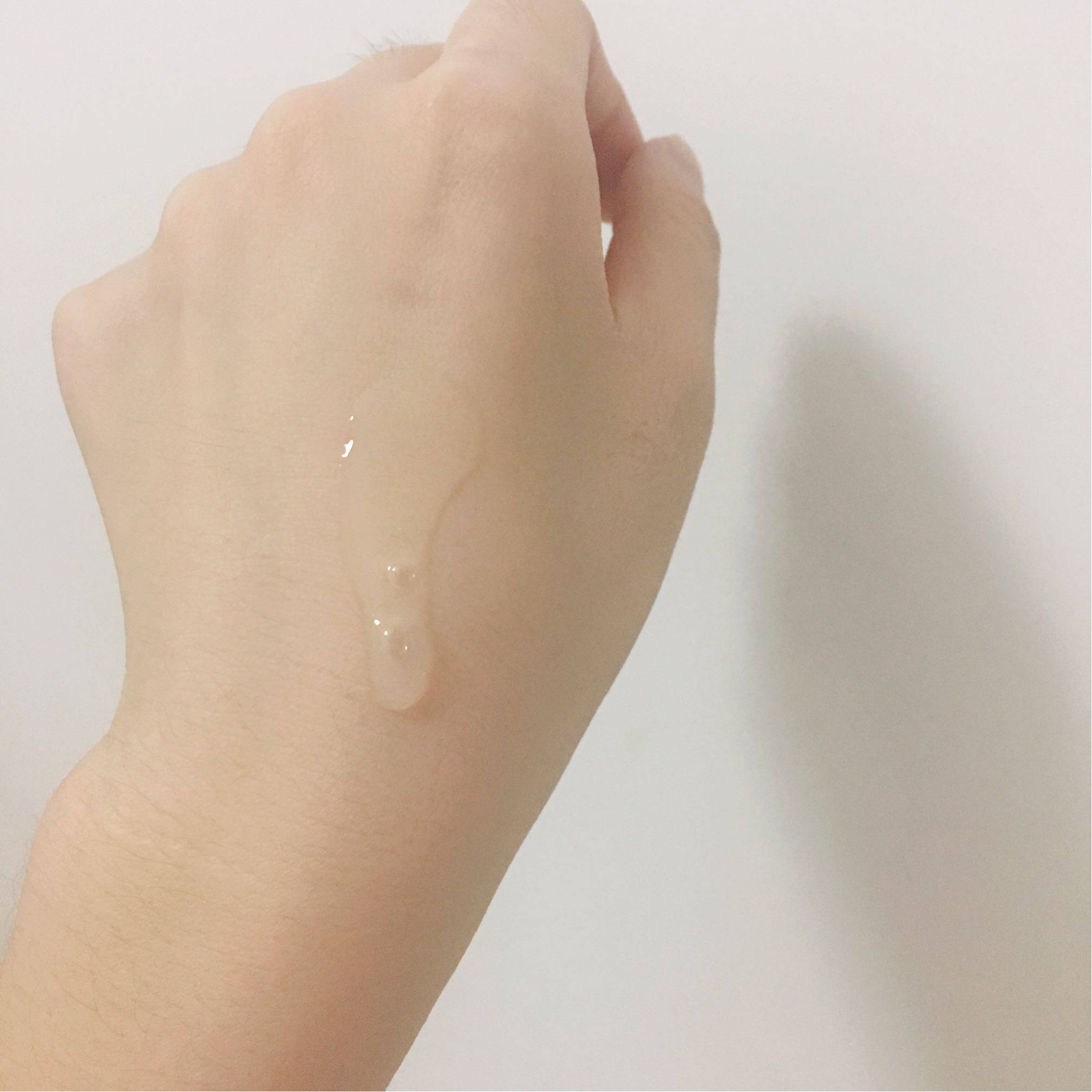 佰草集水凝悦泽精华液