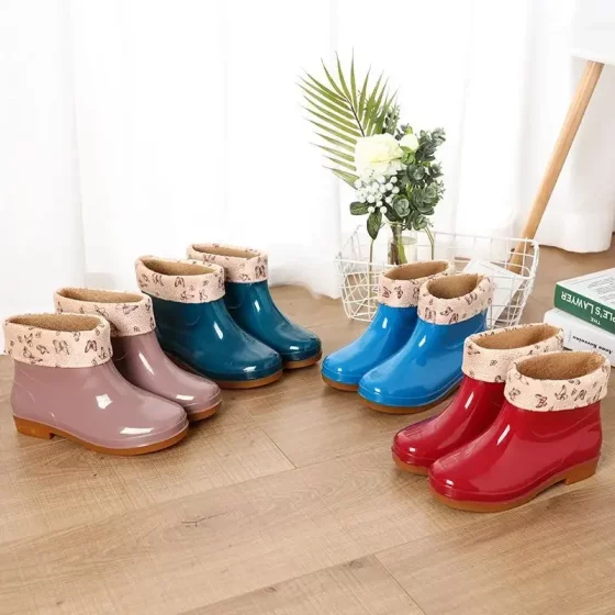 Women's Short Rain Boots Fashion Cotton-padded Low fleece-lined Rain Boots Adult Women's Non-slip Kitchen Working Rubber Shoes Women's Boots