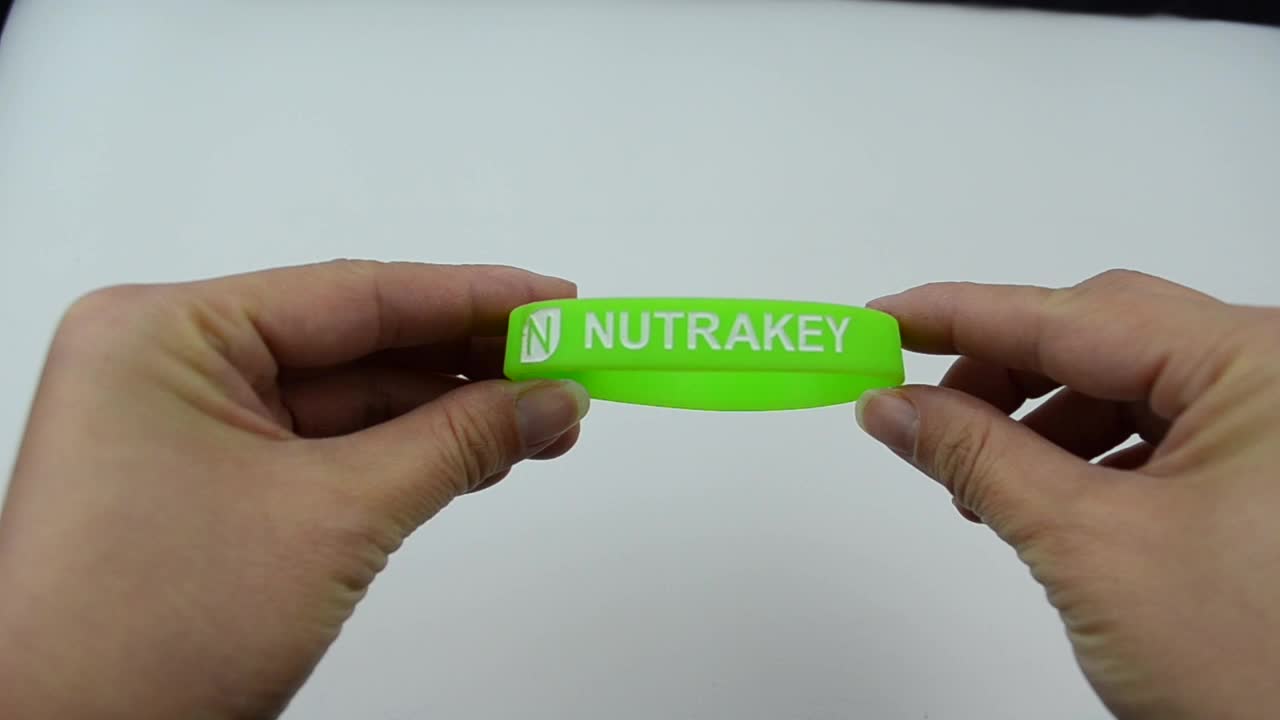 Customized Hot Selling Rubber Wrist Band Silicone Drop Glue Wristbands