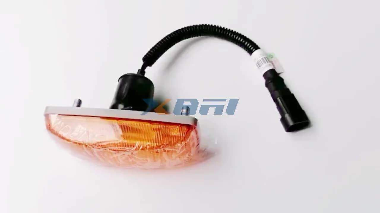 ほわ＊ころ Боковой габаритный фонарь WG9925720014 для SINOTRUK HOWO A7