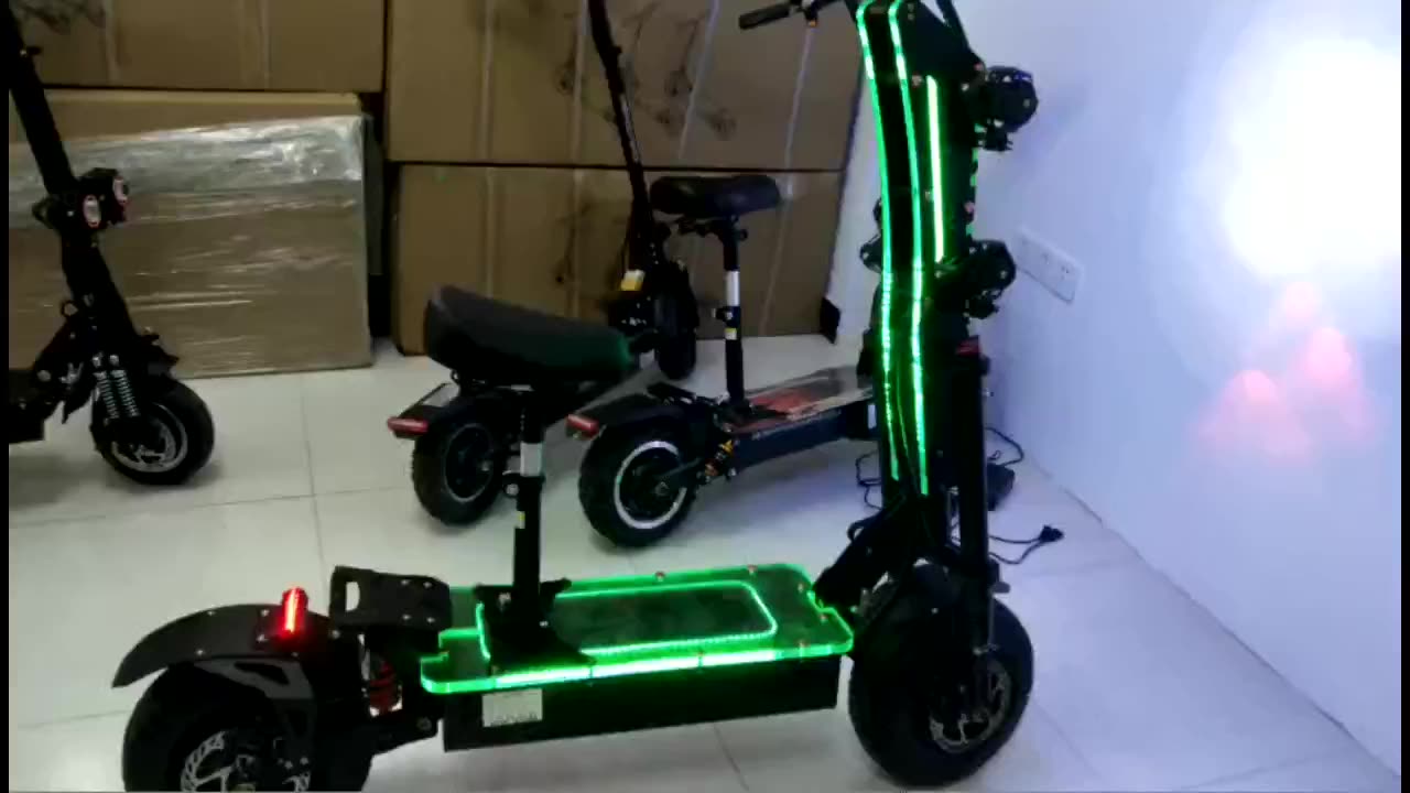 Yağ Lastik Yüksek Hızlı 70 Mph 8000w Elektrikli Scooter Motosiklet Ile