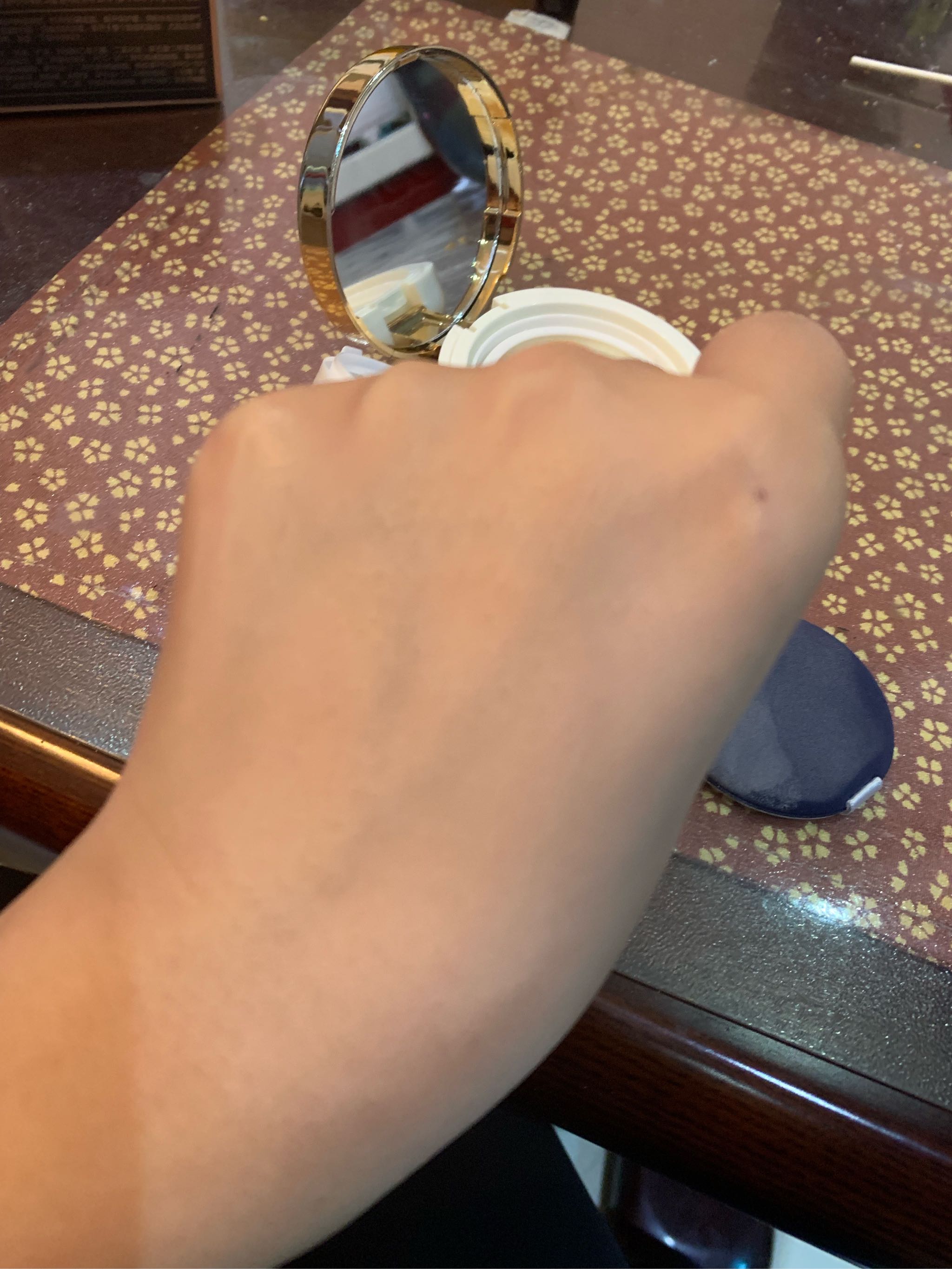 水润无瑕裸妆气垫BB霜好不好用，是什么牌子,第5张