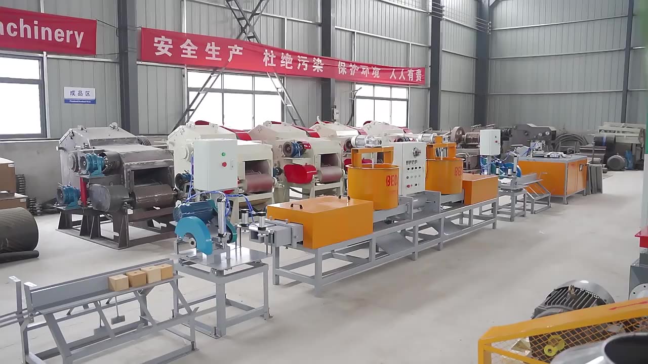 真新しいホットプレスおがくずパレット圧縮機木材削りくず廃棄物