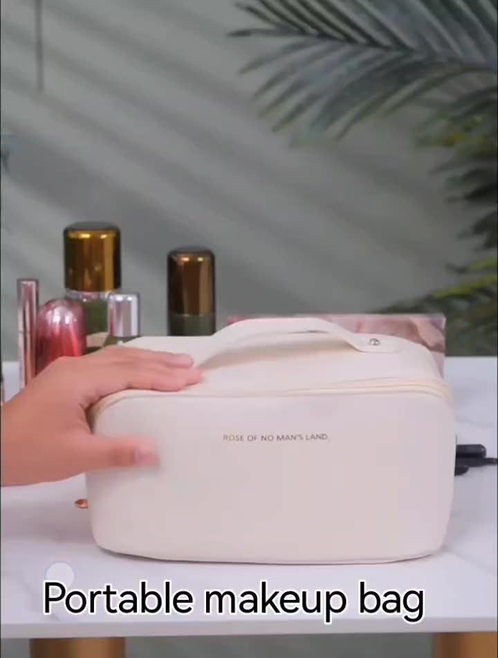 Wholesale Cosmetic Bag Bulk Women Travel Portable Makeup Organizer