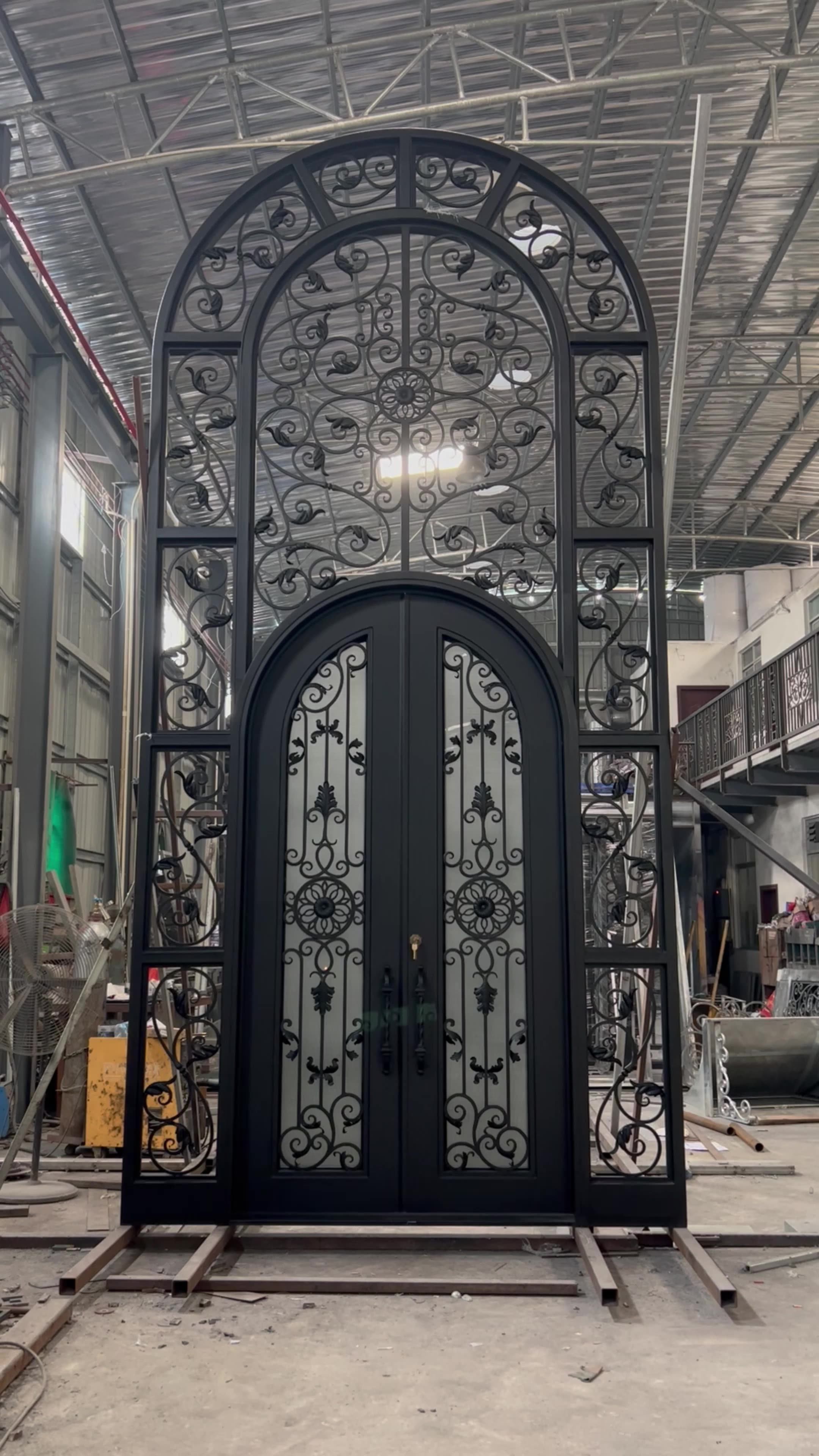 Sell Well Chinese Main Front Entry Doors Modern Design Exterior Double
